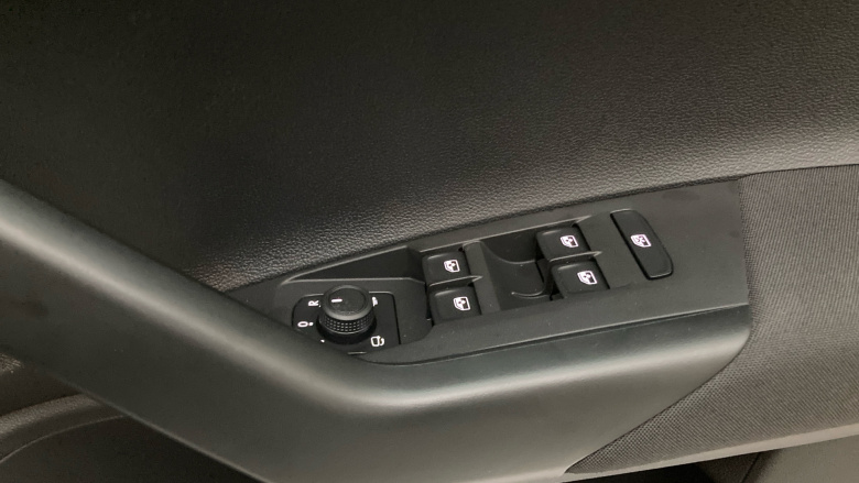 Volkswagen Polo 1.0 TSI Match 5dr Petrol Hatchback